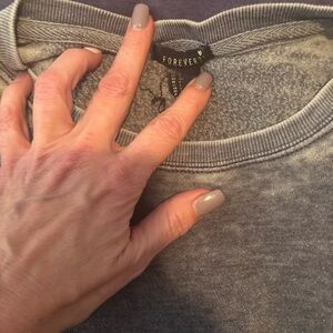 Forever 21 Heather Gray Women's Crew Neck Sweater